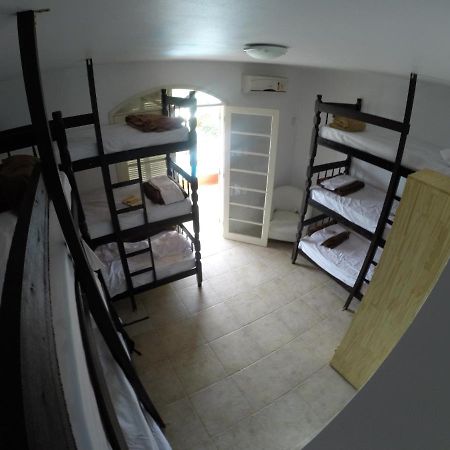 On The Road Hostel Campeche Florianopolis Ngoại thất bức ảnh